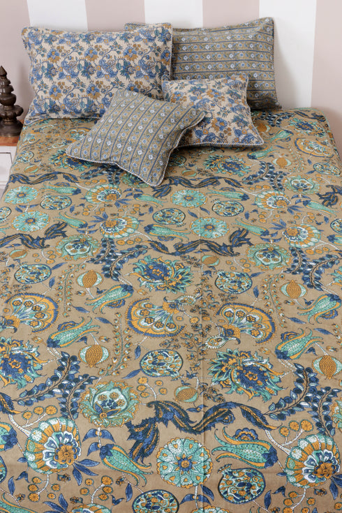 40s Cotton Pillow Cover in Floral Print